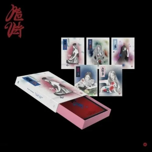 Red Velvet: What A Chill Kill - Package Version - incl. Lyric Paper, Postcard   Photocard